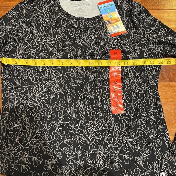 NWT Hang Ten Ladies' Sun Tee Black Size M - Picture 6 of 11